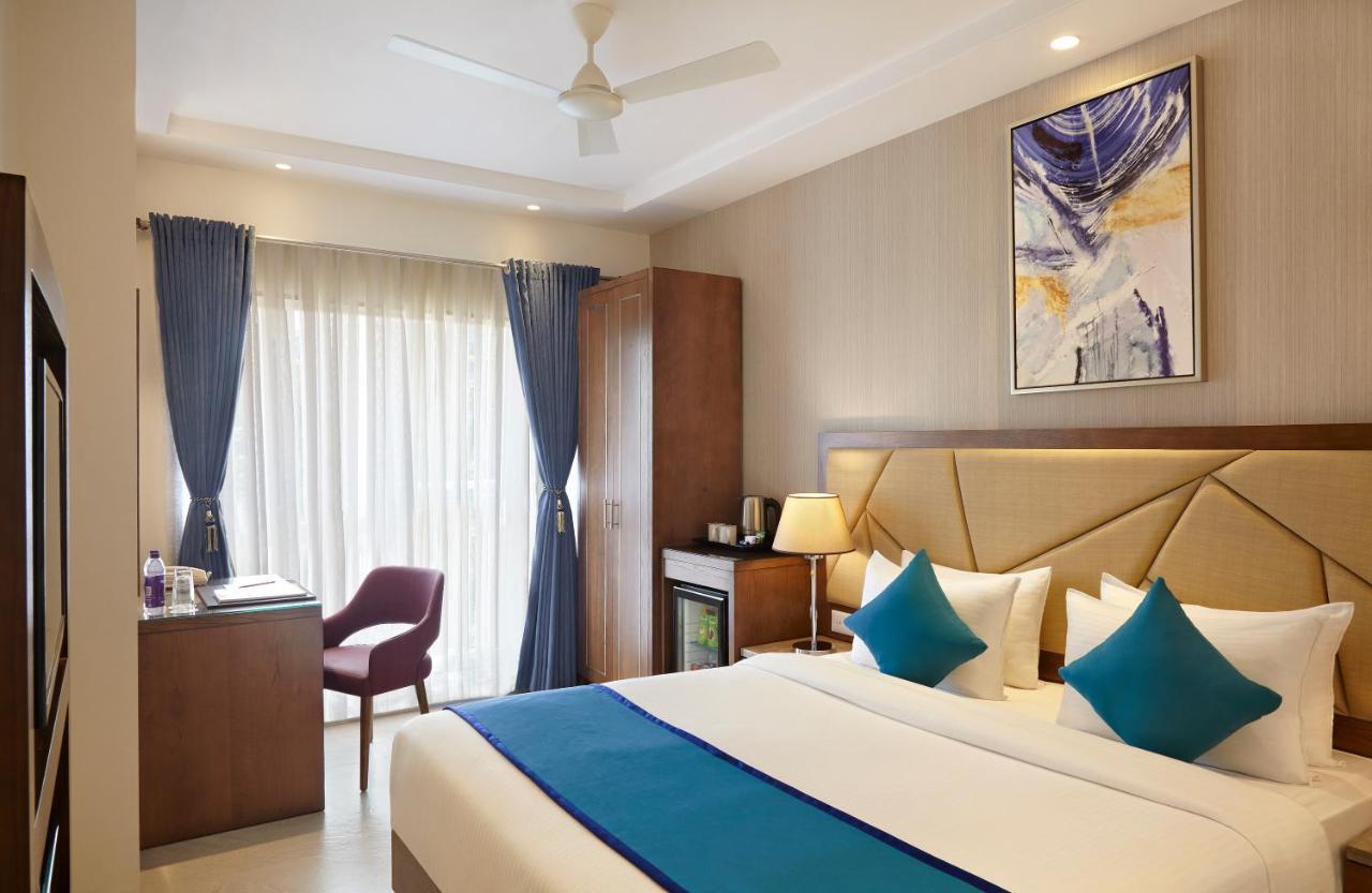 Click Hotel Aurangabad Exteriör bild